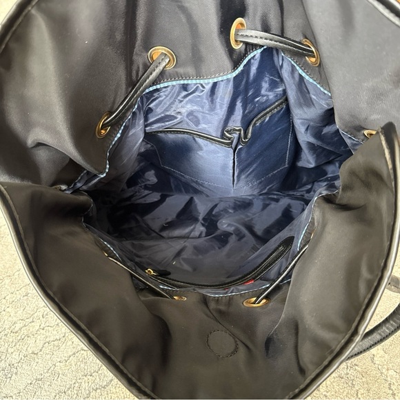 Tommy Hilfiger Womens Black Tote Bag Gold Logo  Magnetic Close - Picture 11 of 14